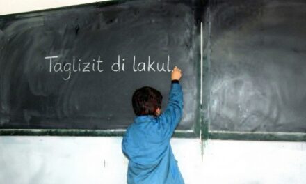 Exil scolaire et social pour tamazight, haro sur le français, et couronnes tressées pour l&rsquo;anglais